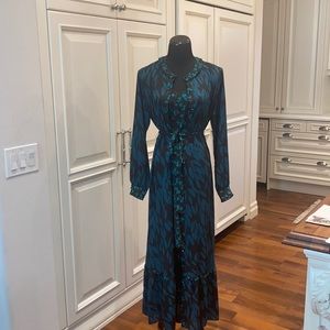 Cabi Autumn Dress Size M. New with Tags